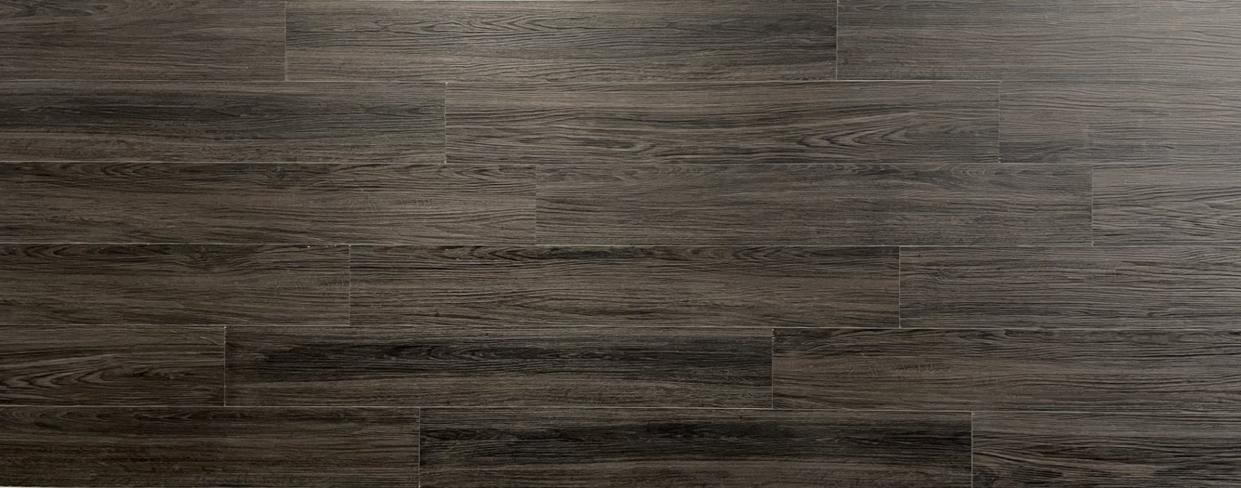 Colour sample: Midnight Oak