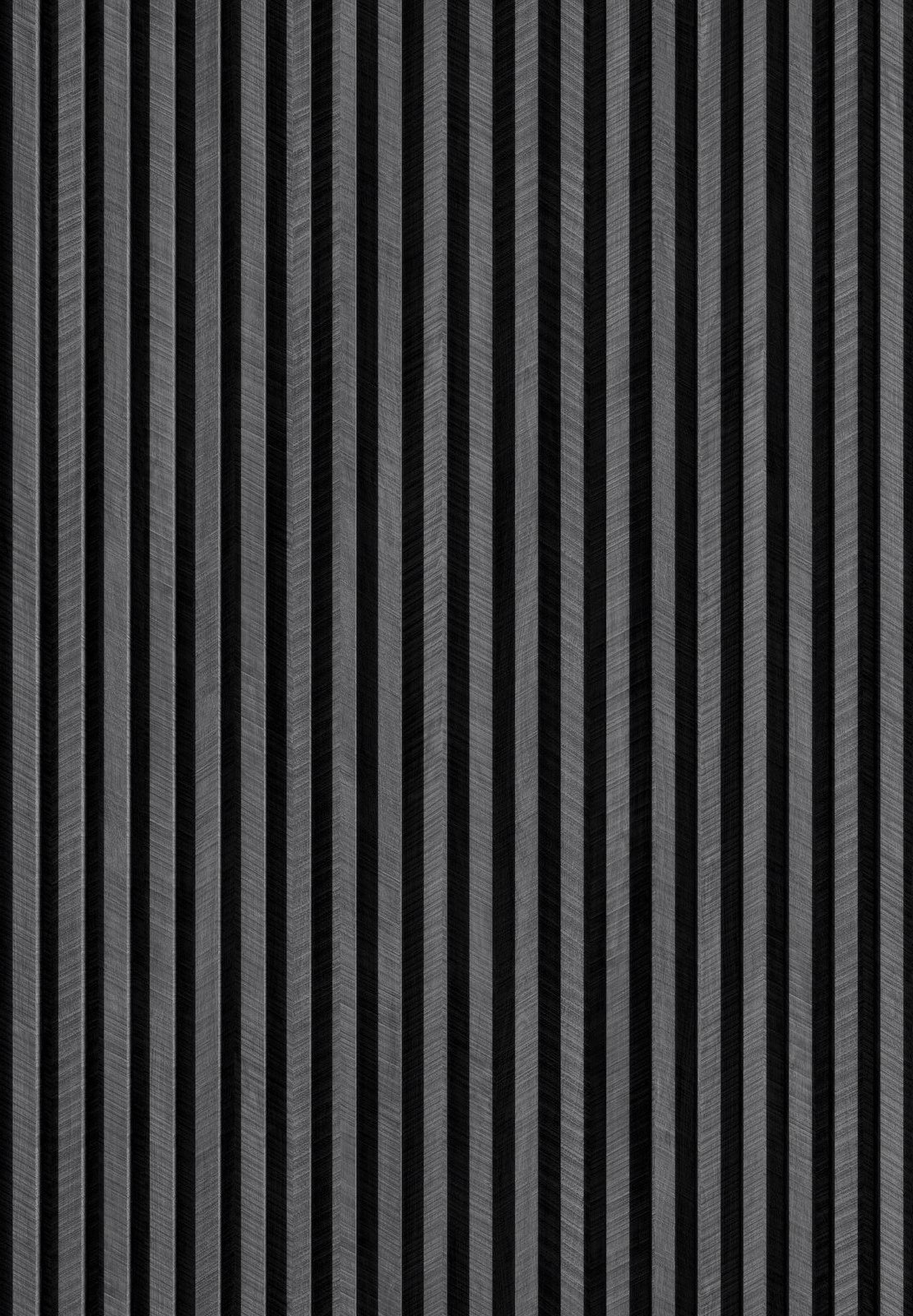 Colour sample: Charcoal Oak